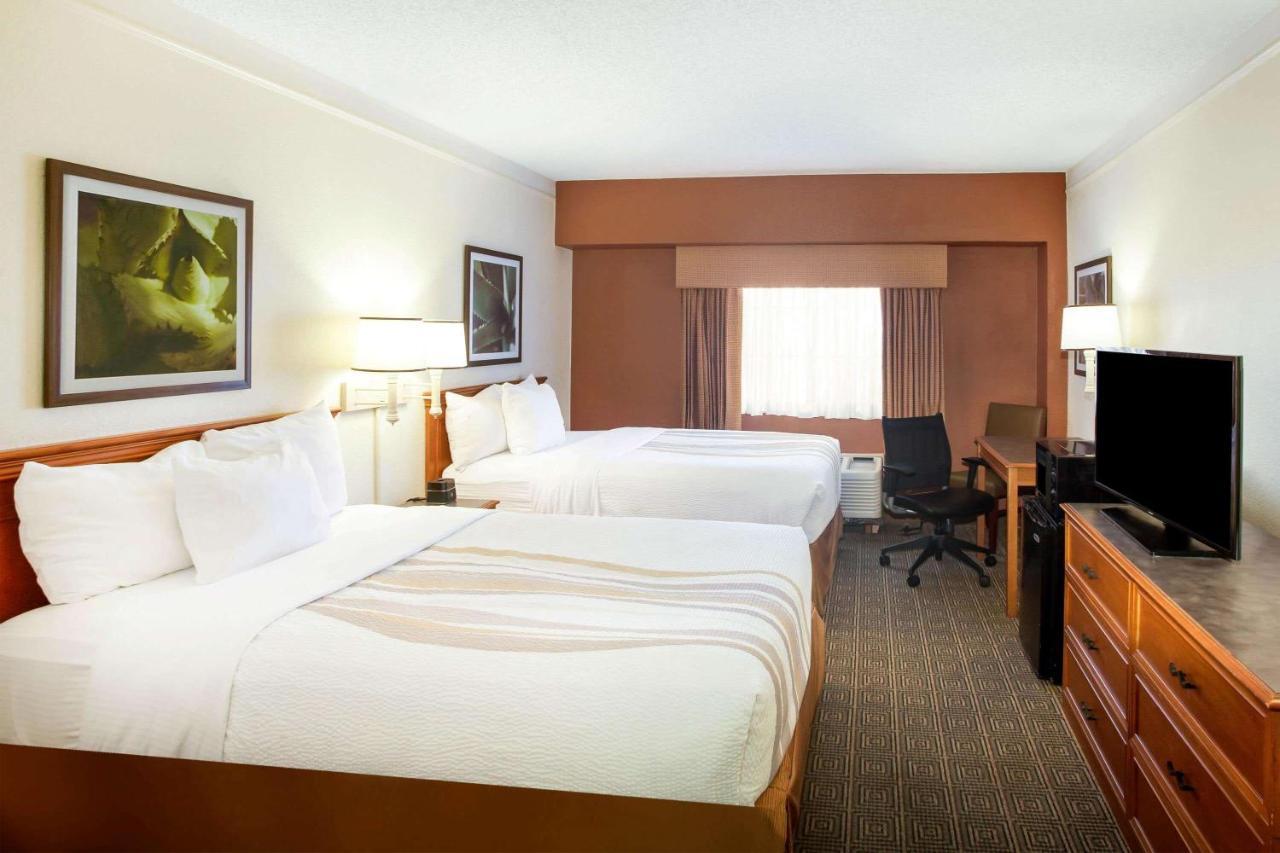 La Quinta Inn By Wyndham Austin Capitol / Downtown Εξωτερικό φωτογραφία