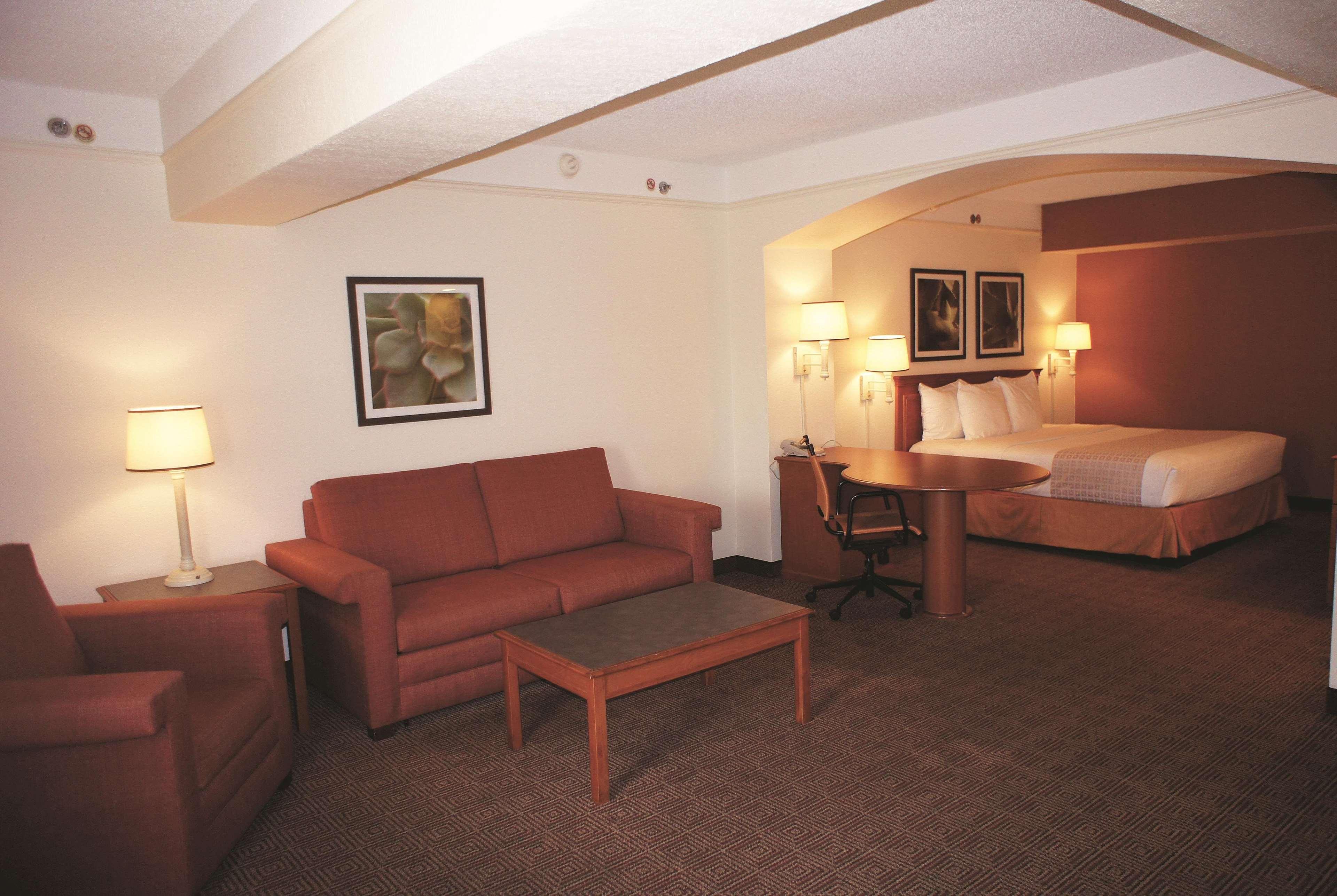 La Quinta Inn By Wyndham Austin Capitol / Downtown Εξωτερικό φωτογραφία