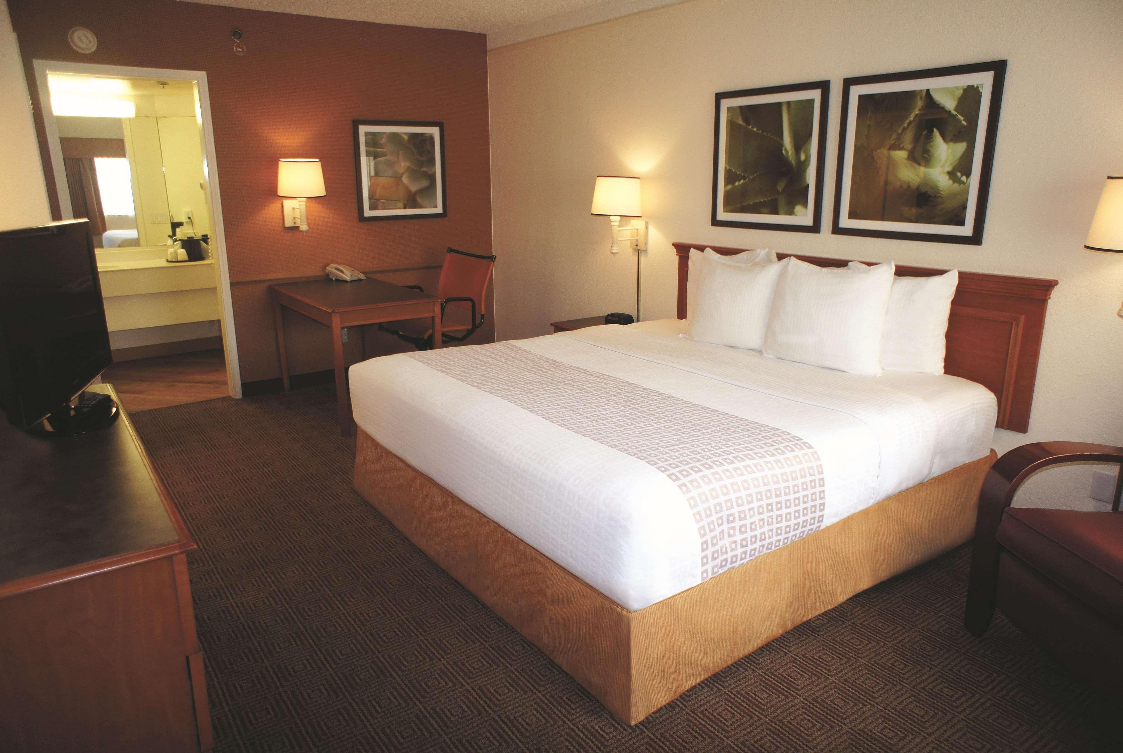 La Quinta Inn By Wyndham Austin Capitol / Downtown Εξωτερικό φωτογραφία