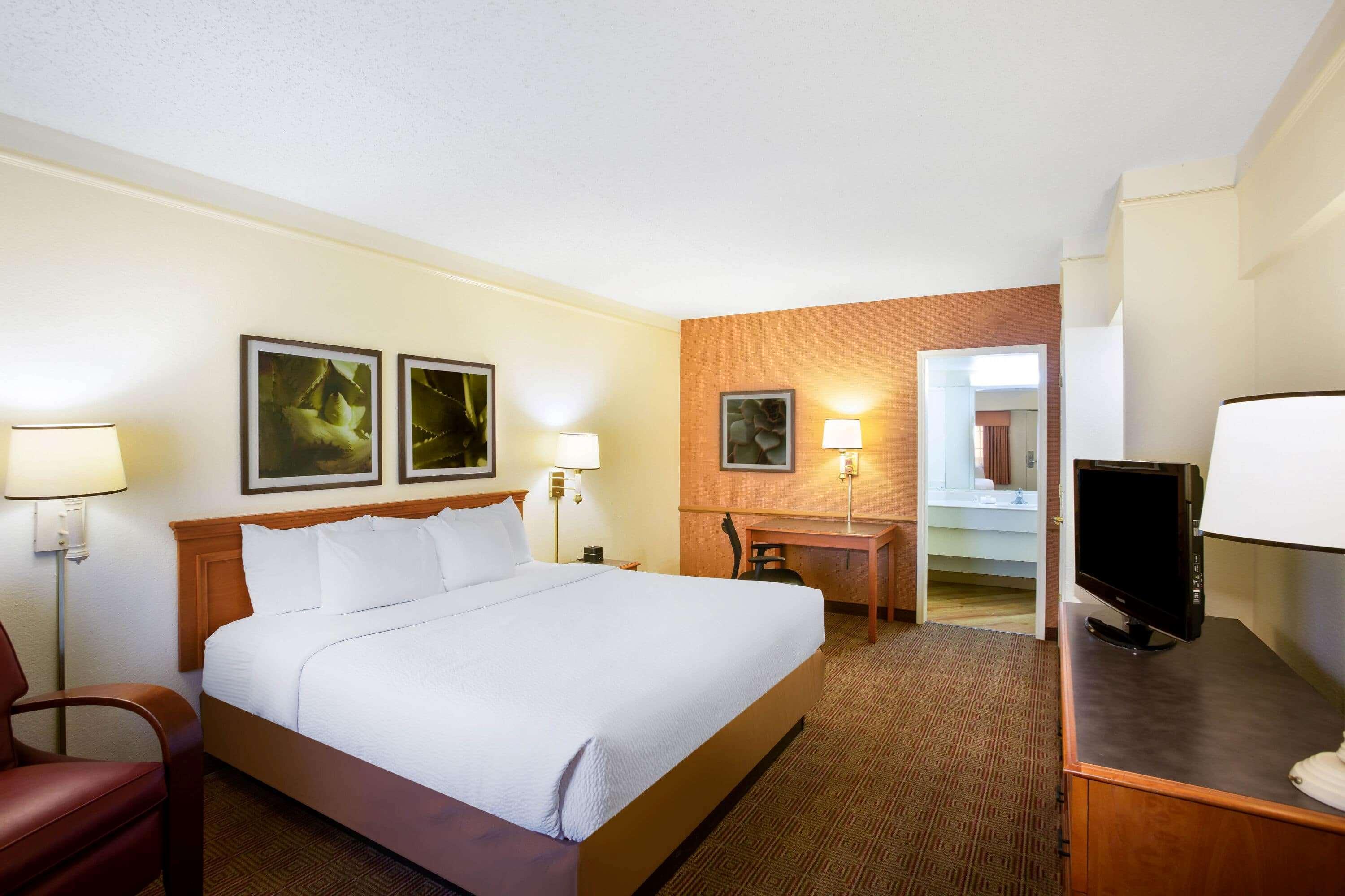 La Quinta Inn By Wyndham Austin Capitol / Downtown Εξωτερικό φωτογραφία