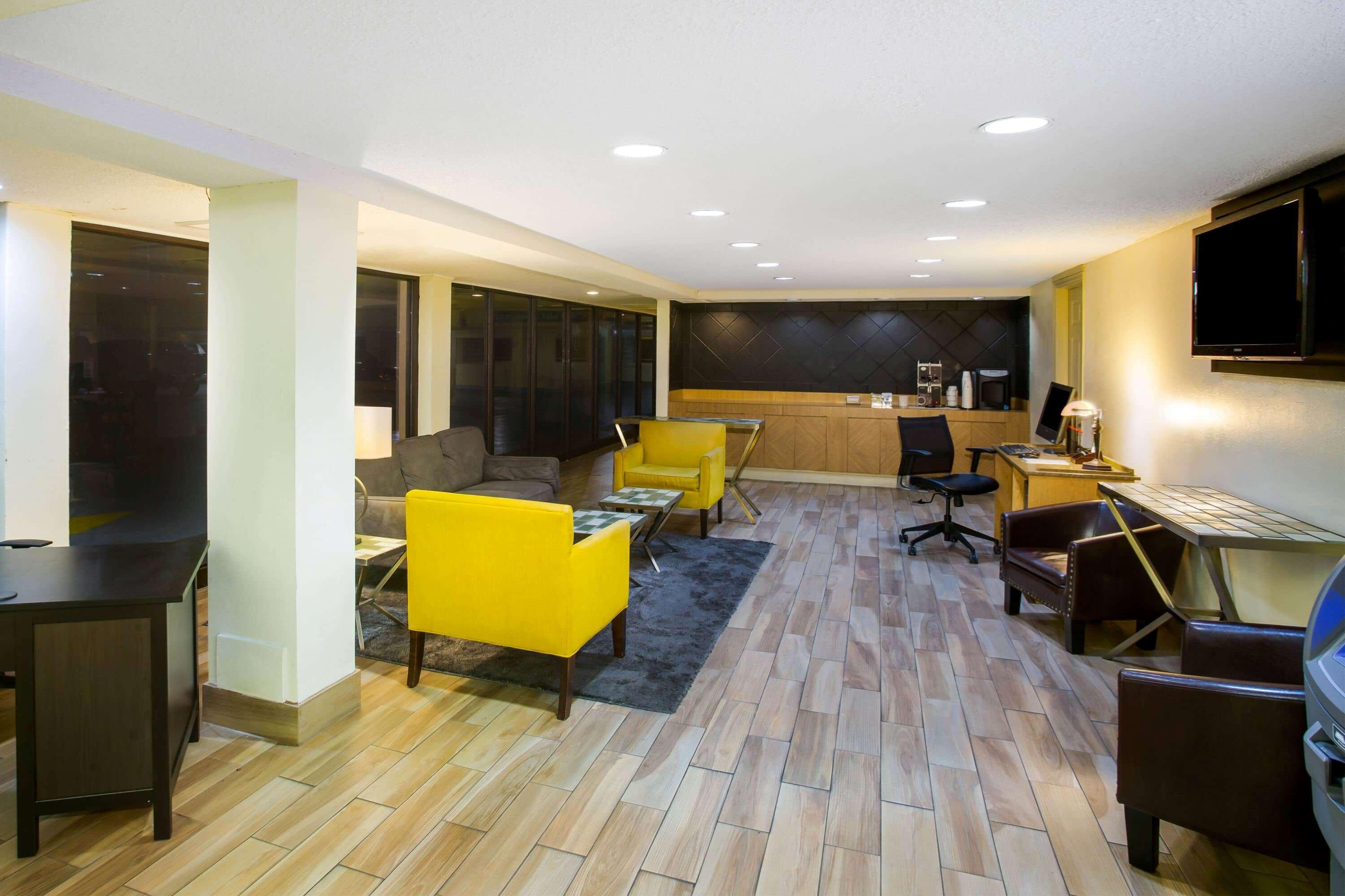 La Quinta Inn By Wyndham Austin Capitol / Downtown Εξωτερικό φωτογραφία